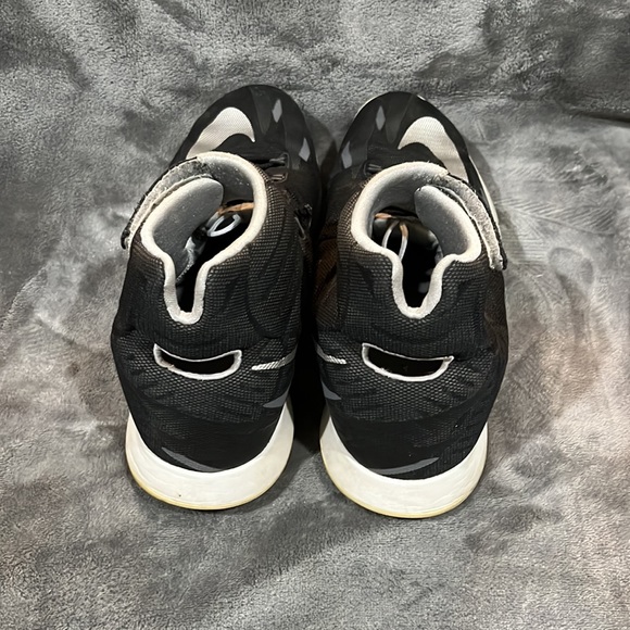 Nike Zoom Hyperrev Mens Sz 10.5 Blk/Silver #630913-003 (Beaters) - Picture 4 of 6
